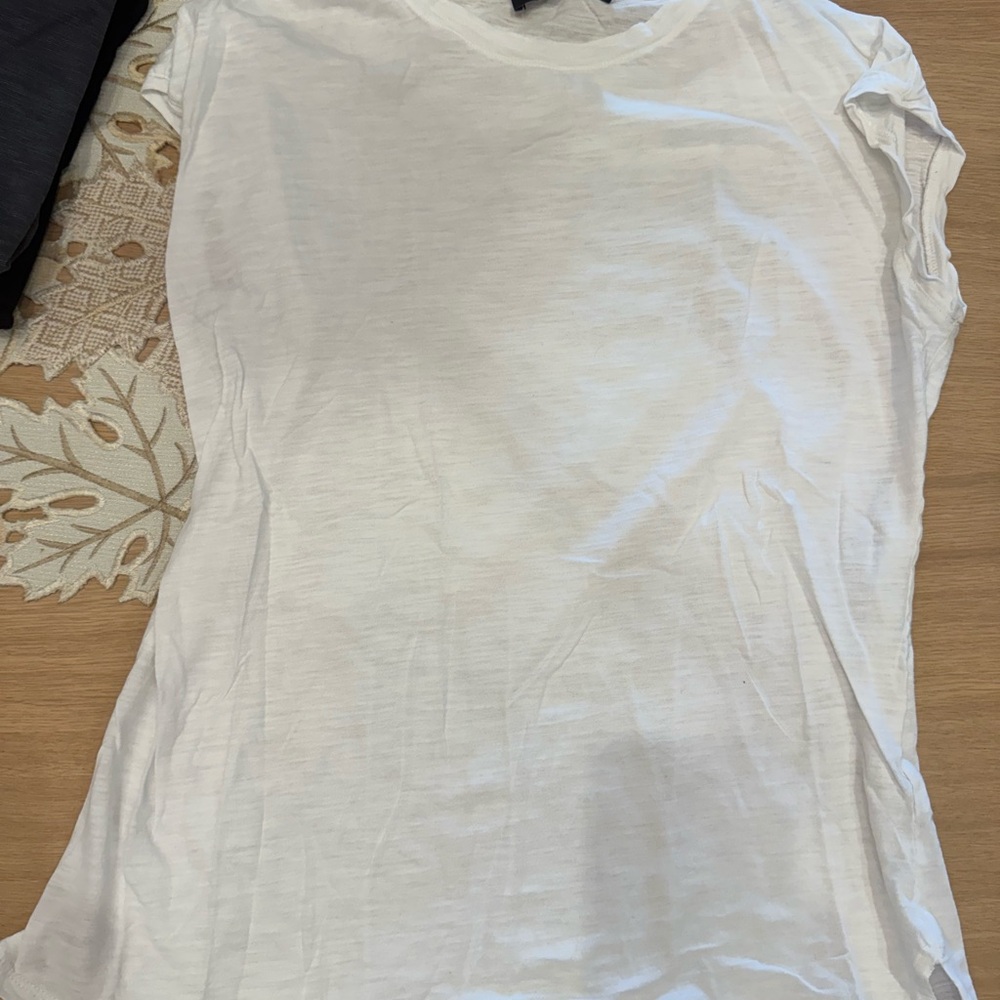 Tee Shirt Bundle - image 8